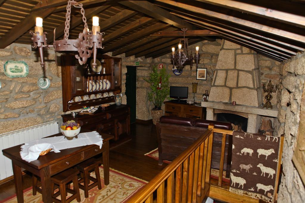 Casas Do Cavaleiro Eira Guest House Soajo Luaran gambar